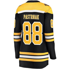 Load image into Gallery viewer, David Pastrnak #88 Boston Bruins Women's Black Breakaway Player Jersey