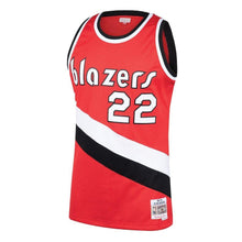 Load image into Gallery viewer, Clyde Drexler #22 Portland Trail Blazers Red Hardwood Classics Mens Swingman Jersey