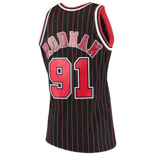 Load image into Gallery viewer, Dennis Rodman #91 Chicago Bulls Black 1995-96 Hardwood Classics Mens Swingman Jersey