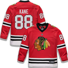 Load image into Gallery viewer, Fanatics Branded #88 Patrick Kane Chicago Blackhawks Youth Red Replica Player Jersey