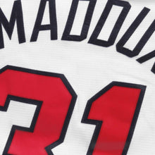 Load image into Gallery viewer, Greg Maddux #31 Atlanta Braves White Home Official Cool Base Player Jersey