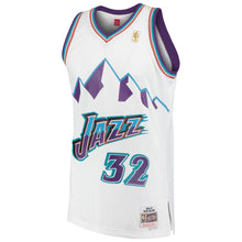 Load image into Gallery viewer, Karl Malone #32 Utah Jazz 1996-97 Hardwood Classics Mens Swingman Jersey