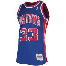 Load image into Gallery viewer, Grant Hill #33 Detroit Pistons 1995-96 Hardwood Classics Mens Swingman Jersey