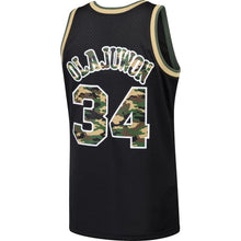 Load image into Gallery viewer, Hakeem Olajuwon #34 Houston Rockets Black 1993-94 Straight Fire Camo Mens Swingman Jersey