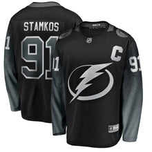 Load image into Gallery viewer, Fanatics Branded Steven Stamkos Tampa Bay Lightning Black Alternate Breakaway Player Jersey
