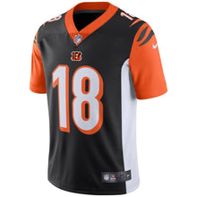 Load image into Gallery viewer, A.J. Green #18 Cincinnati Bengals Youth Black Vapor Untouchable Limited Player Jersey